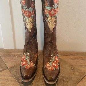 Corral Brown Leather Snip Toe Boots